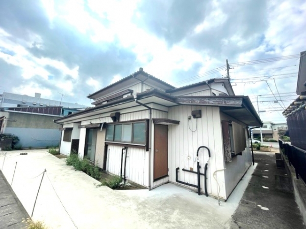 荒川沖店舗兼住宅