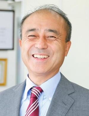根石 三男